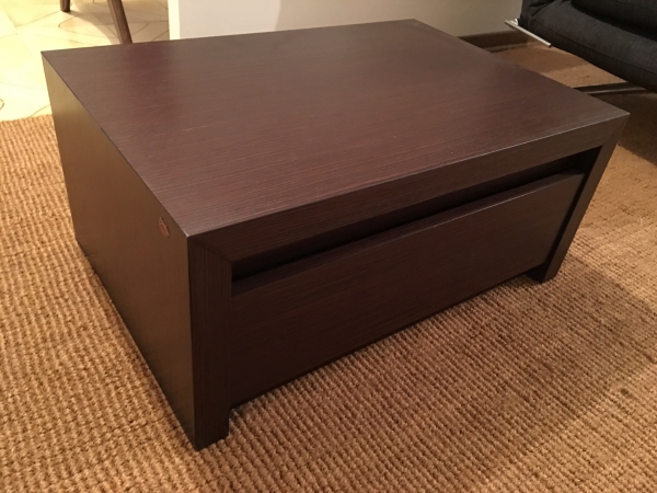 CS586 Bedside Table