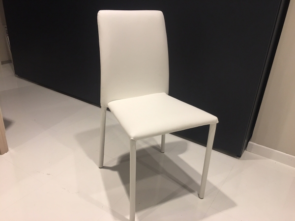 Dorotea chair