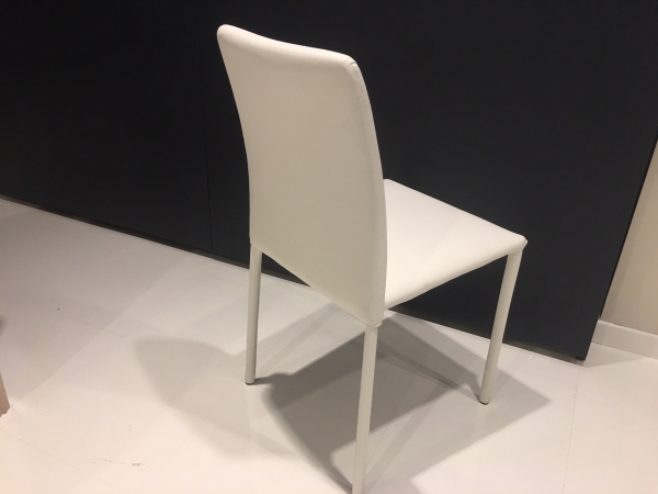 Dorotea chair