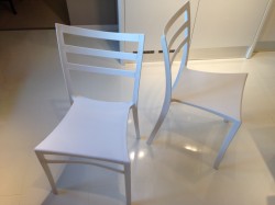 Stella chair